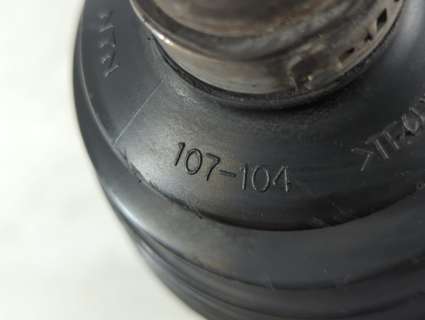 2007-2017 Gmc Acadia Axle Shaft Front Driver Cv C/v - Oemusedautoparts1.com