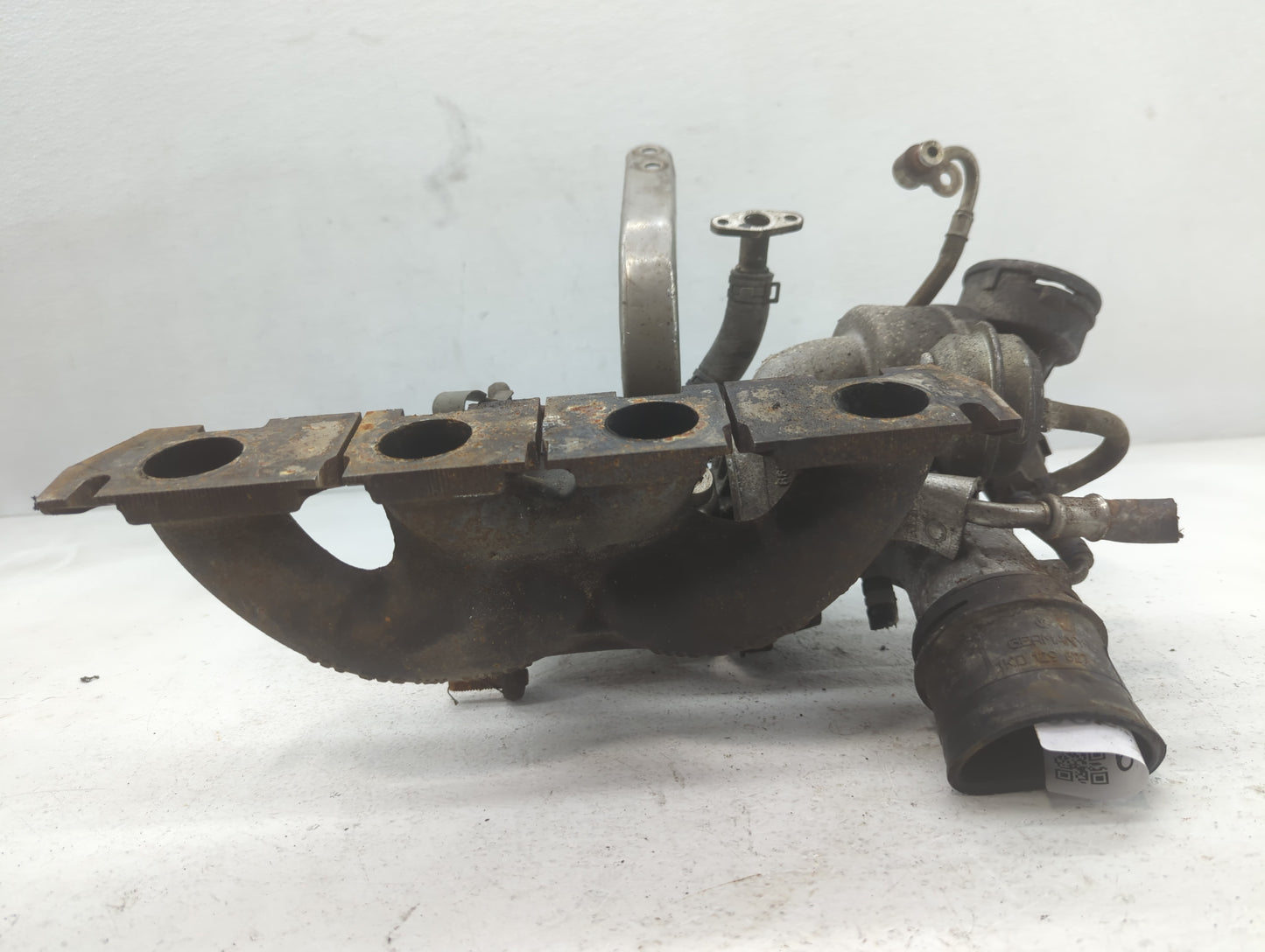 2012 Volkswagen Beetle Turbocharger Exhaust Manifold With Turbo Charger - Oemusedautoparts1.com