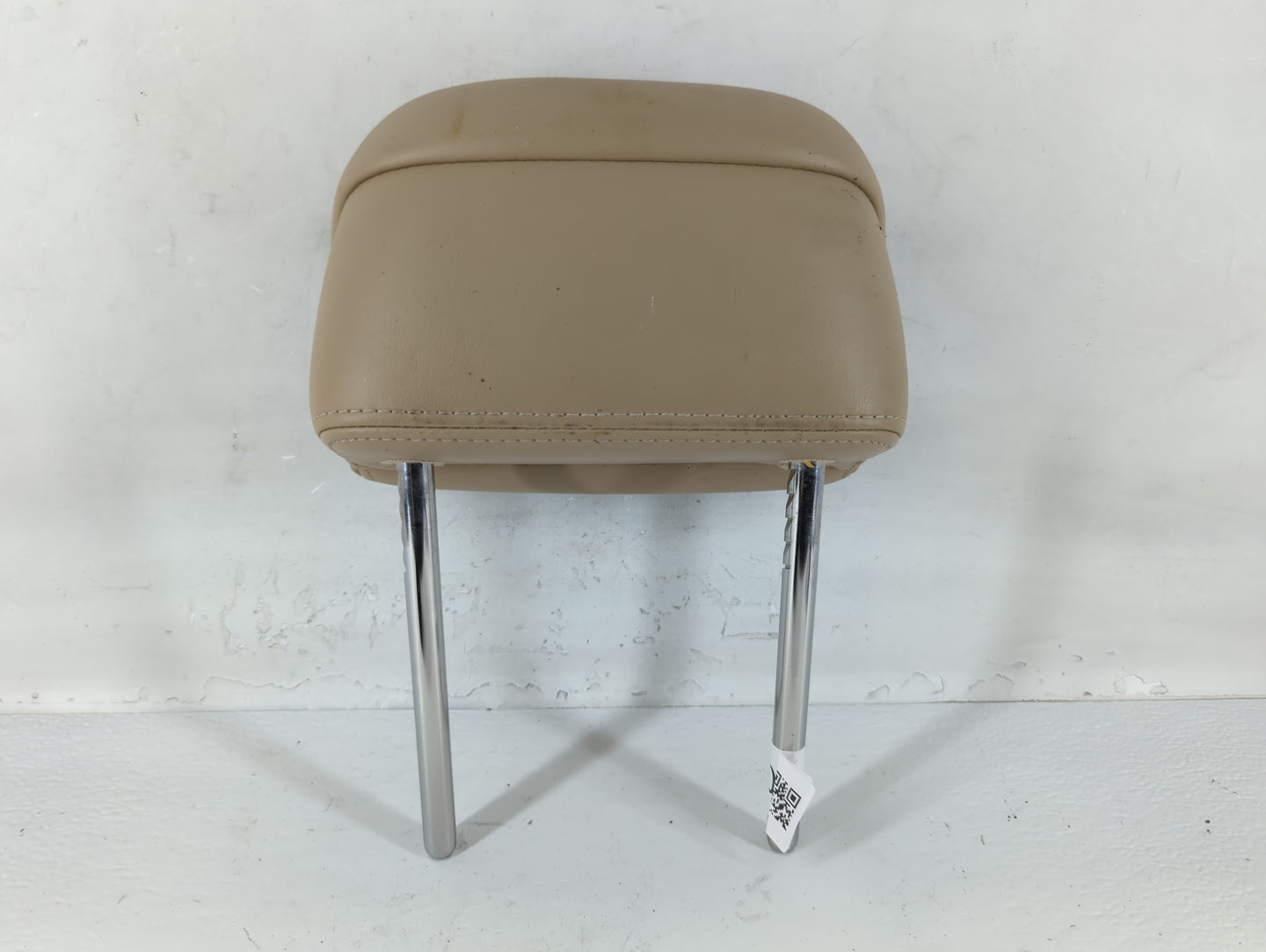 2012-2013 Buick Lacrosse Headrest Head Rest Front Driver Passenger Seat Fits Fits 2012 2013 OEM Used Auto Parts - Oemusedautoparts1.com