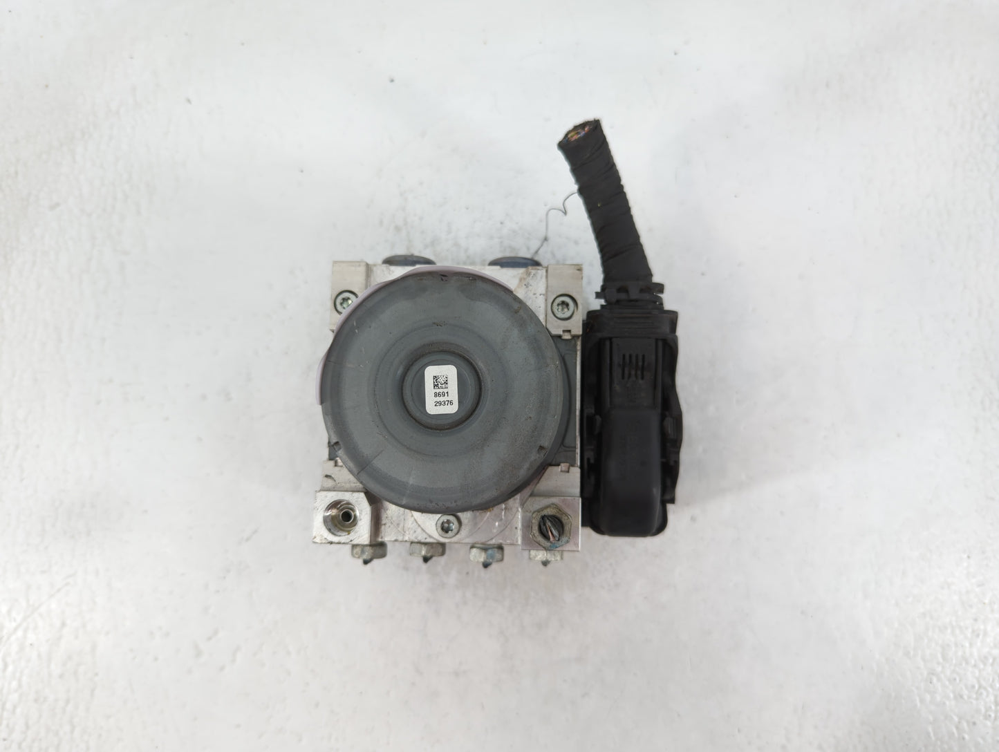 2018-2019 Cadillac Xts ABS Pump Control Module Replacement P/N:84301232 Fits Fits 2018 2019 OEM Used Auto Parts - Oemusedautoparts1.com