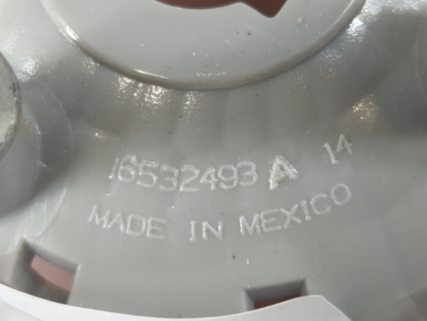 2006-2011 Chevrolet Hhr Tail Light Assembly Passenger Right OEM P/N:16532493A Fits Fits 2006 2007 2008 2009 2010 2011 OEM Used Auto Parts - Oemusedautoparts1.com