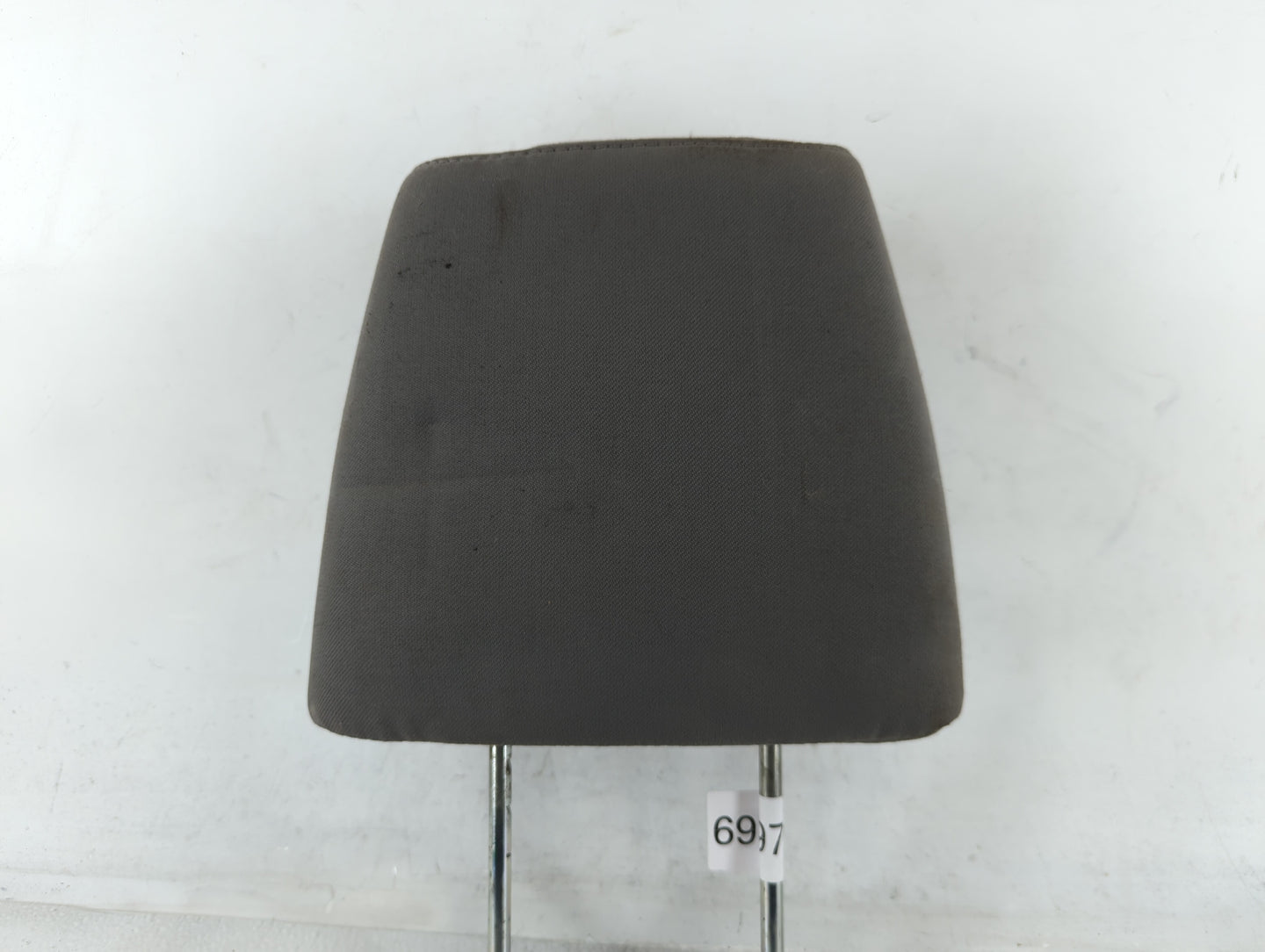 2005-2009 Chevrolet Equinox Headrest Head Rest Front Driver Passenger Seat Fits Fits 2005 2006 2007 2008 2009 OEM Used Auto Parts - Oemusedautoparts1.com