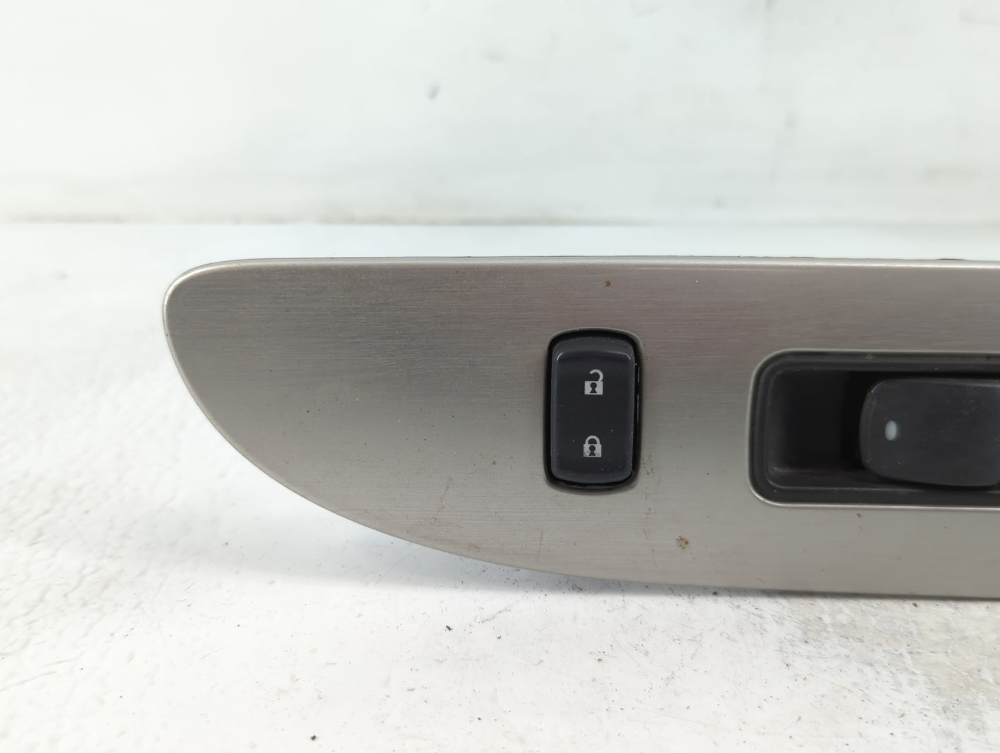 2005-2009 Pontiac Montana Master Power Window Switch Replacement Driver Side Left P/N:10315842 Fits Fits 2005 2006 2007 2008 2009 OEM Used Auto Parts - Oemusedautoparts1.com