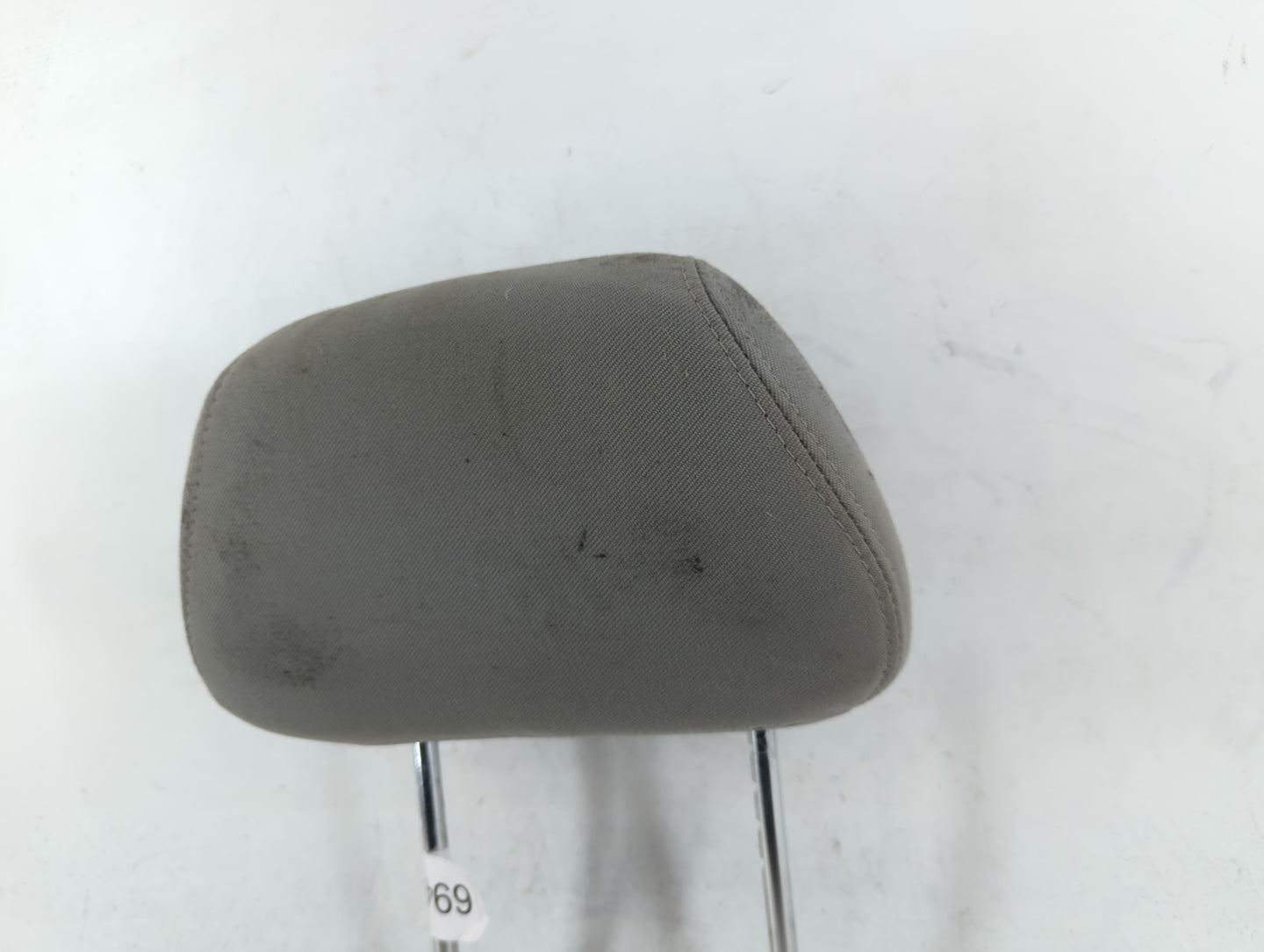 2004 Chevrolet Malibu Headrest Head Rest Front Driver Passenger Seat Fits OEM Used Auto Parts - Oemusedautoparts1.com