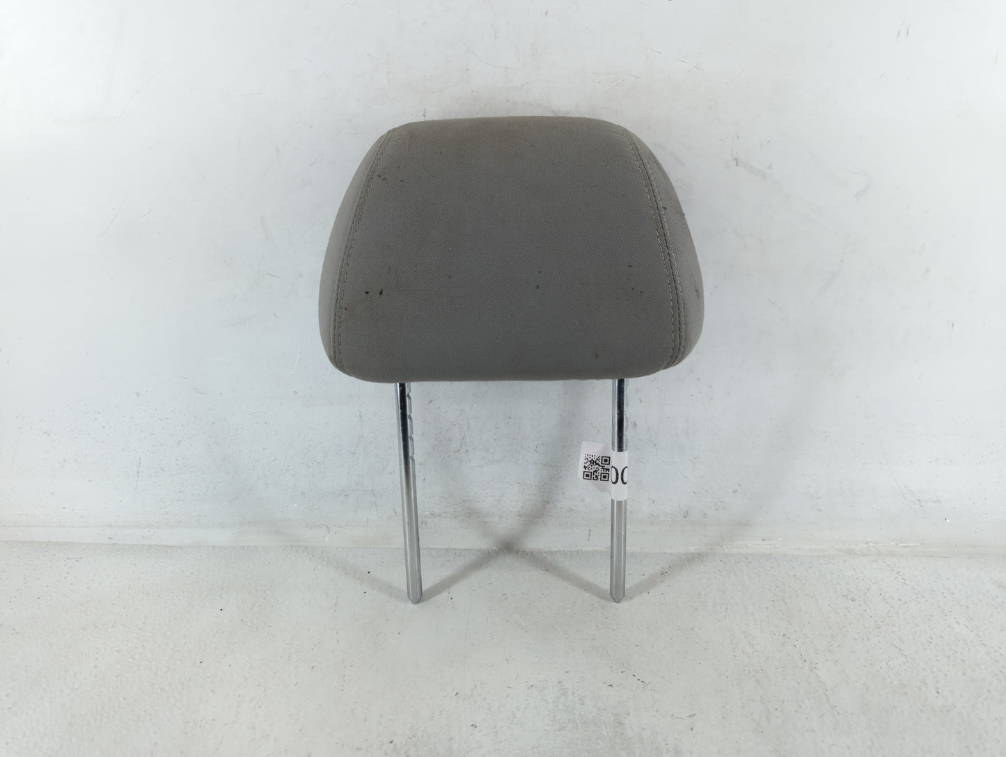 2004 Chevrolet Malibu Headrest Head Rest Front Driver Passenger Seat Fits OEM Used Auto Parts - Oemusedautoparts1.com