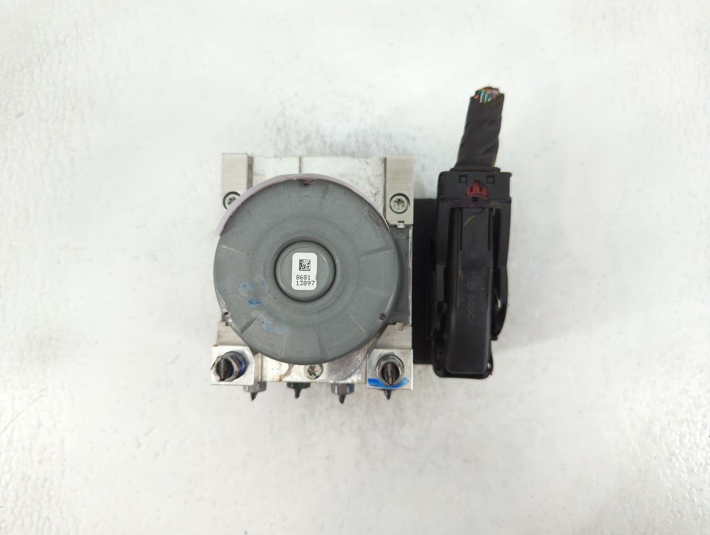 2020 Jeep Compass ABS Pump Control Module Replacement P/N:P68485883AA Fits OEM Used Auto Parts - Oemusedautoparts1.com