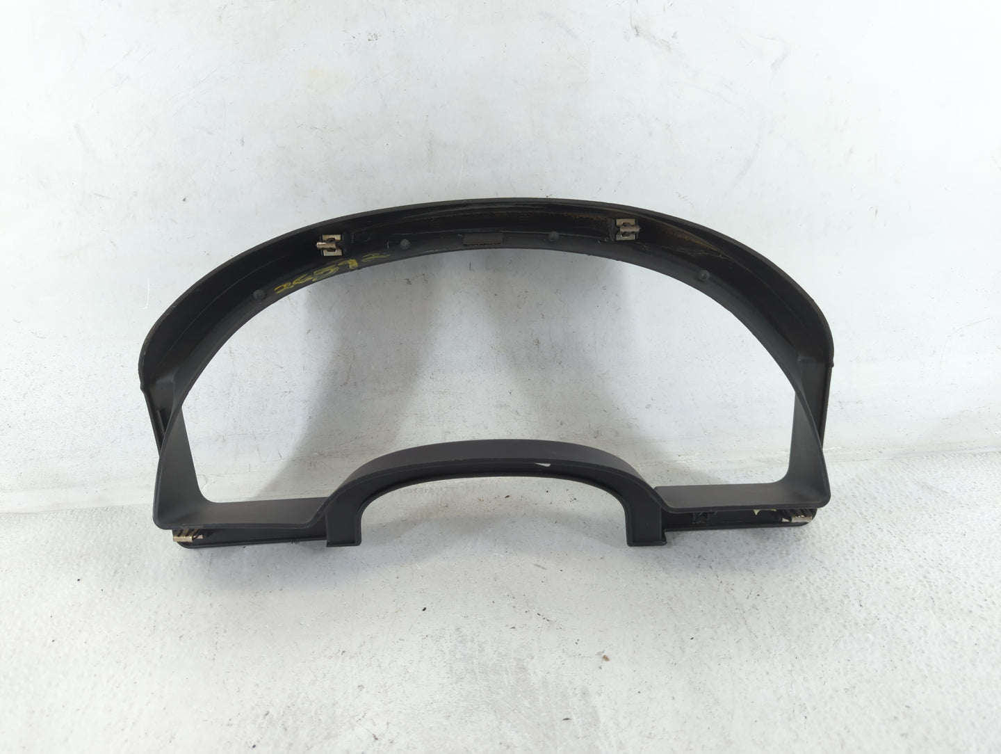 2008 Chevrolet Equinox Instrument Cluster Bezel - Oemusedautoparts1.com