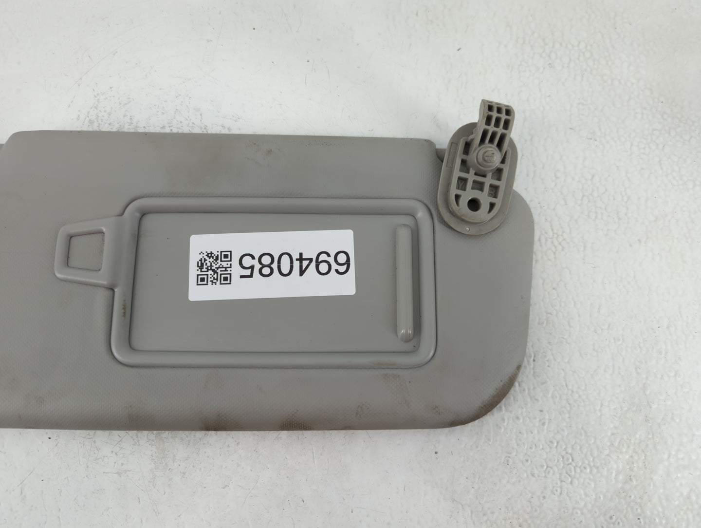 2018-2020 Kia Rio Sun Visor Shade Replacement Passenger Right Mirror Fits Fits 2018 2019 2020 2021 2022 OEM Used Auto Parts - Oemusedautoparts1.com