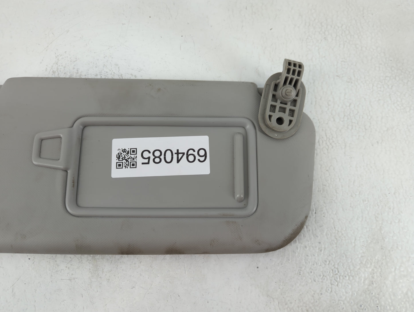 2018-2020 Kia Rio Sun Visor Shade Replacement Passenger Right Mirror Fits Fits 2018 2019 2020 2021 2022 OEM Used Auto Parts - Oemusedautoparts1.com