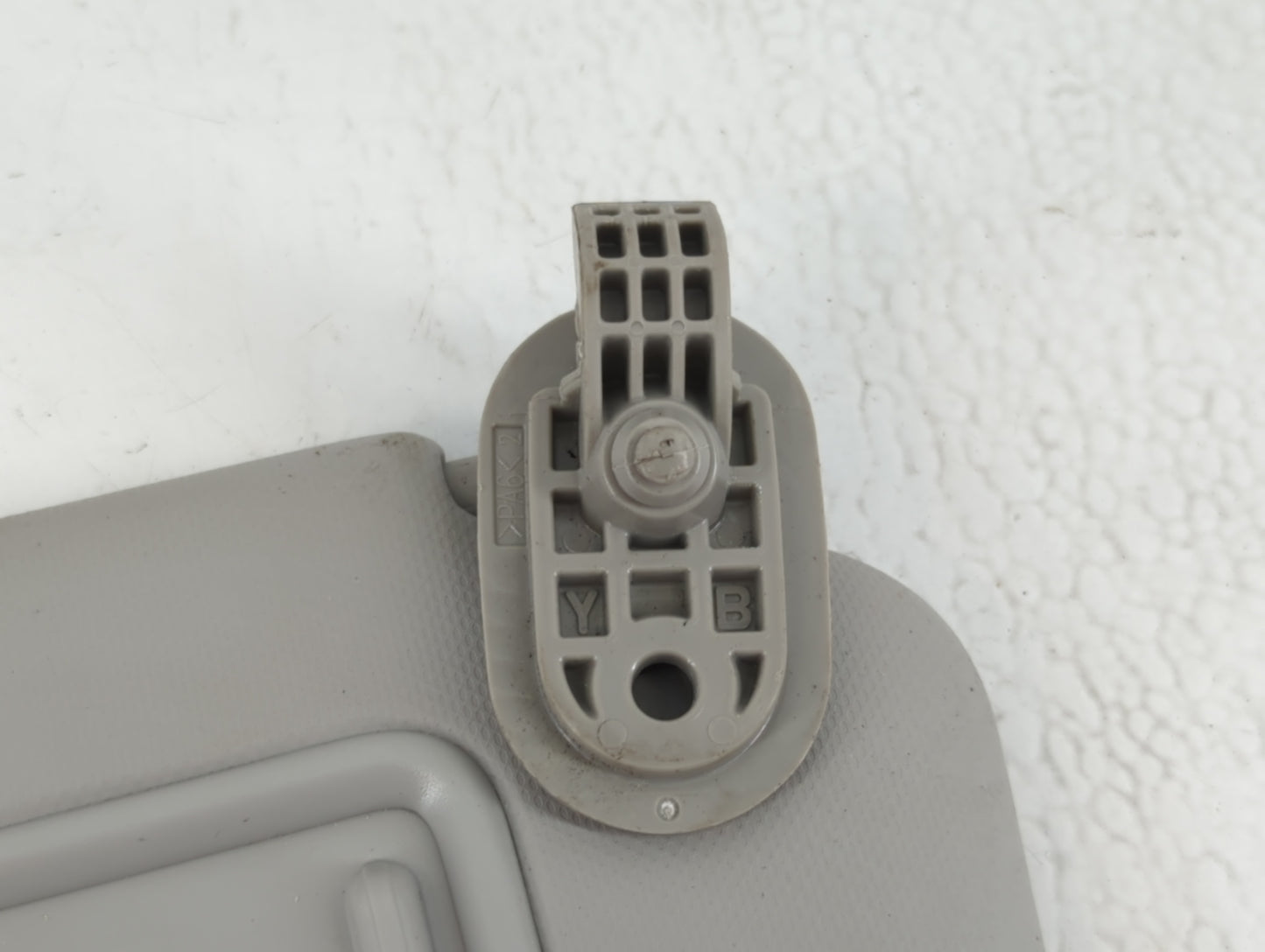 2018-2020 Kia Rio Sun Visor Shade Replacement Passenger Right Mirror Fits Fits 2018 2019 2020 2021 2022 OEM Used Auto Parts - Oemusedautoparts1.com
