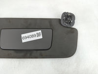 2019-2022 Chevrolet Silverado 1500 Sun Visor Shade Replacement Passenger Right Mirror Fits Fits 2019 2020 2021 2022 OEM Used Auto Parts - Oemusedautoparts1.com