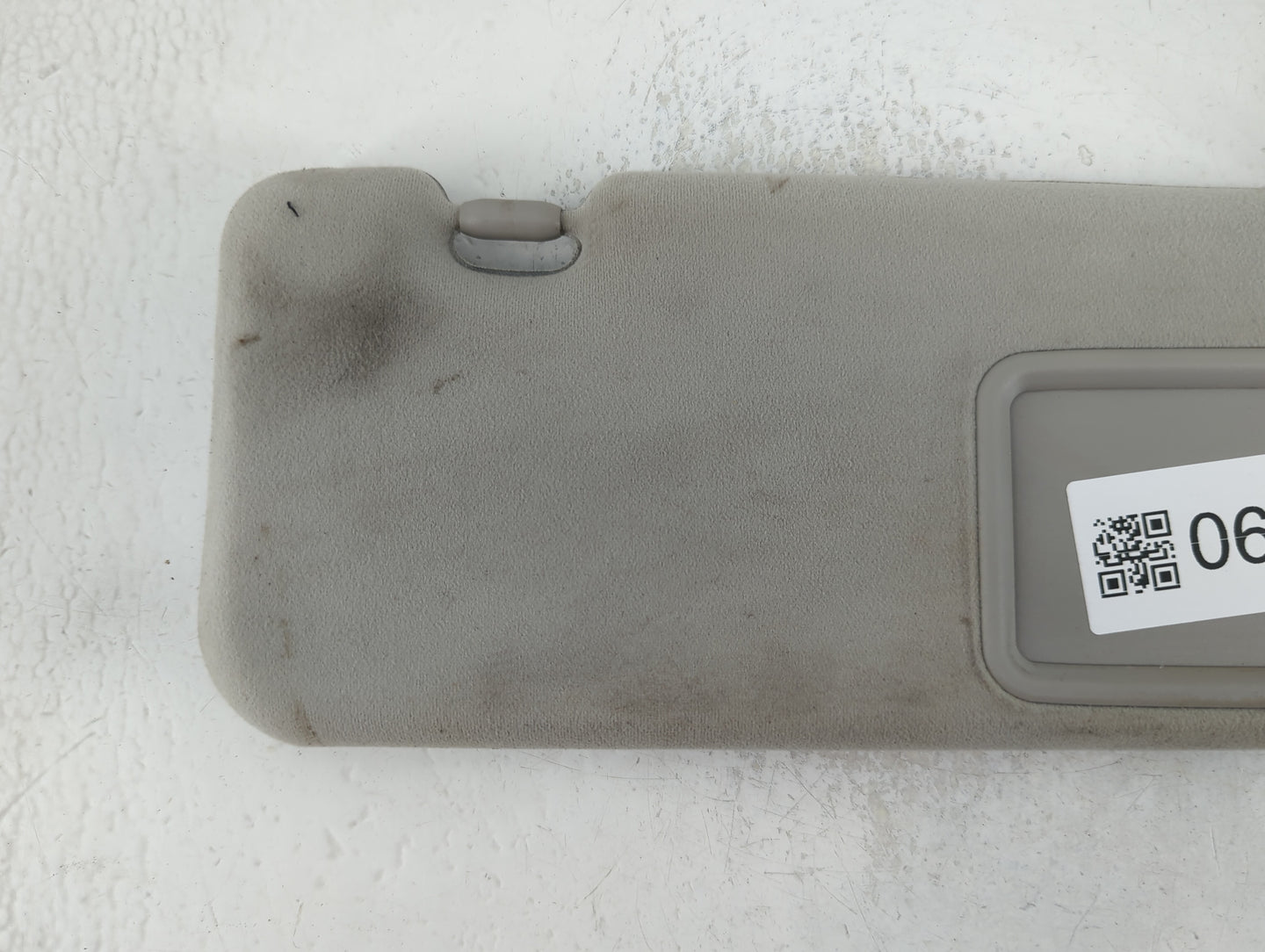 2010-2015 Toyota Prius Sun Visor Shade Replacement Passenger Right Mirror Fits Fits 2010 2011 2012 2013 2014 2015 OEM Used Auto Parts - Oemusedautoparts1.com