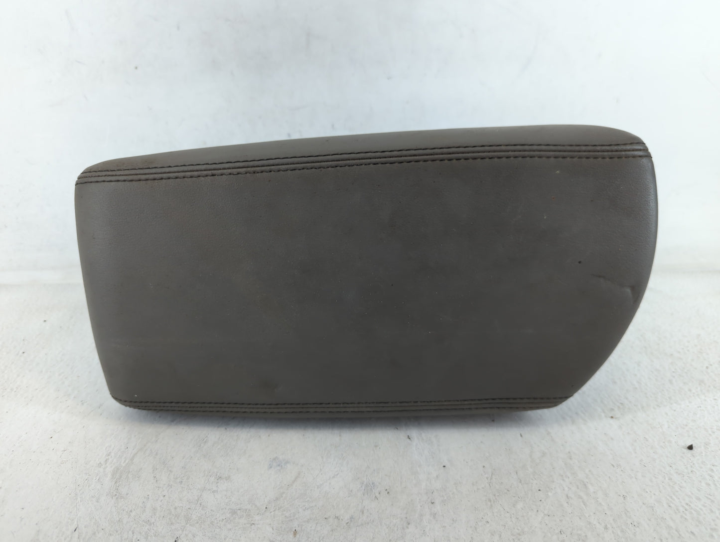 2015 Chevrolet Malibu Center Console Armrest Cover Lid Fits OEM Used Auto Parts - Oemusedautoparts1.com