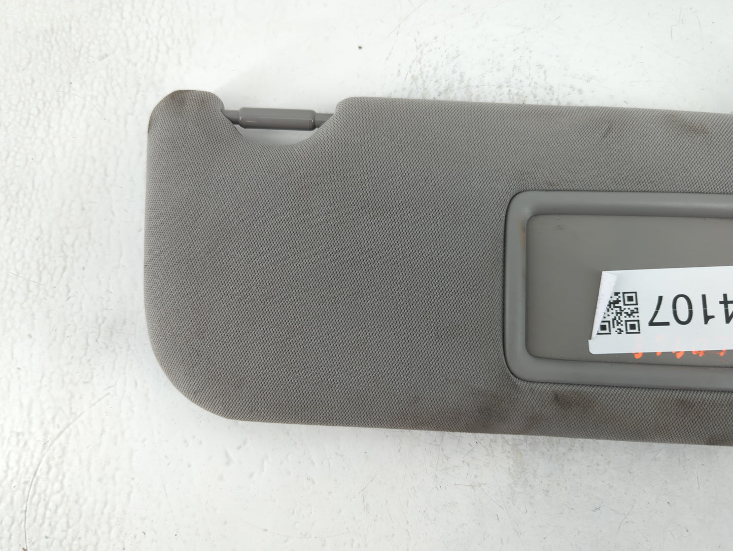 2018-2022 Toyota Camry Sun Visor Shade Replacement Passenger Right Mirror Fits Fits 2018 2019 2020 2021 2022 OEM Used Auto Parts - Oemusedautoparts1.com