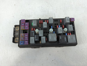 2009-2012 Chevrolet Malibu Fusebox Fuse Box Panel Relay Module P/N:20822695 Fits Fits 2009 2010 2011 2012 OEM Used Auto Parts