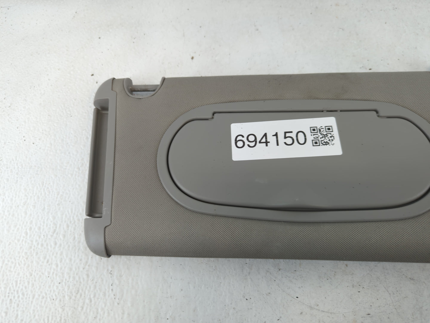 2000-2005 Toyota Echo Sun Visor Shade Replacement Passenger Right Mirror Fits Fits 2000 2001 2002 2003 2004 2005 OEM Used Auto Parts - Oemusedautoparts1.com