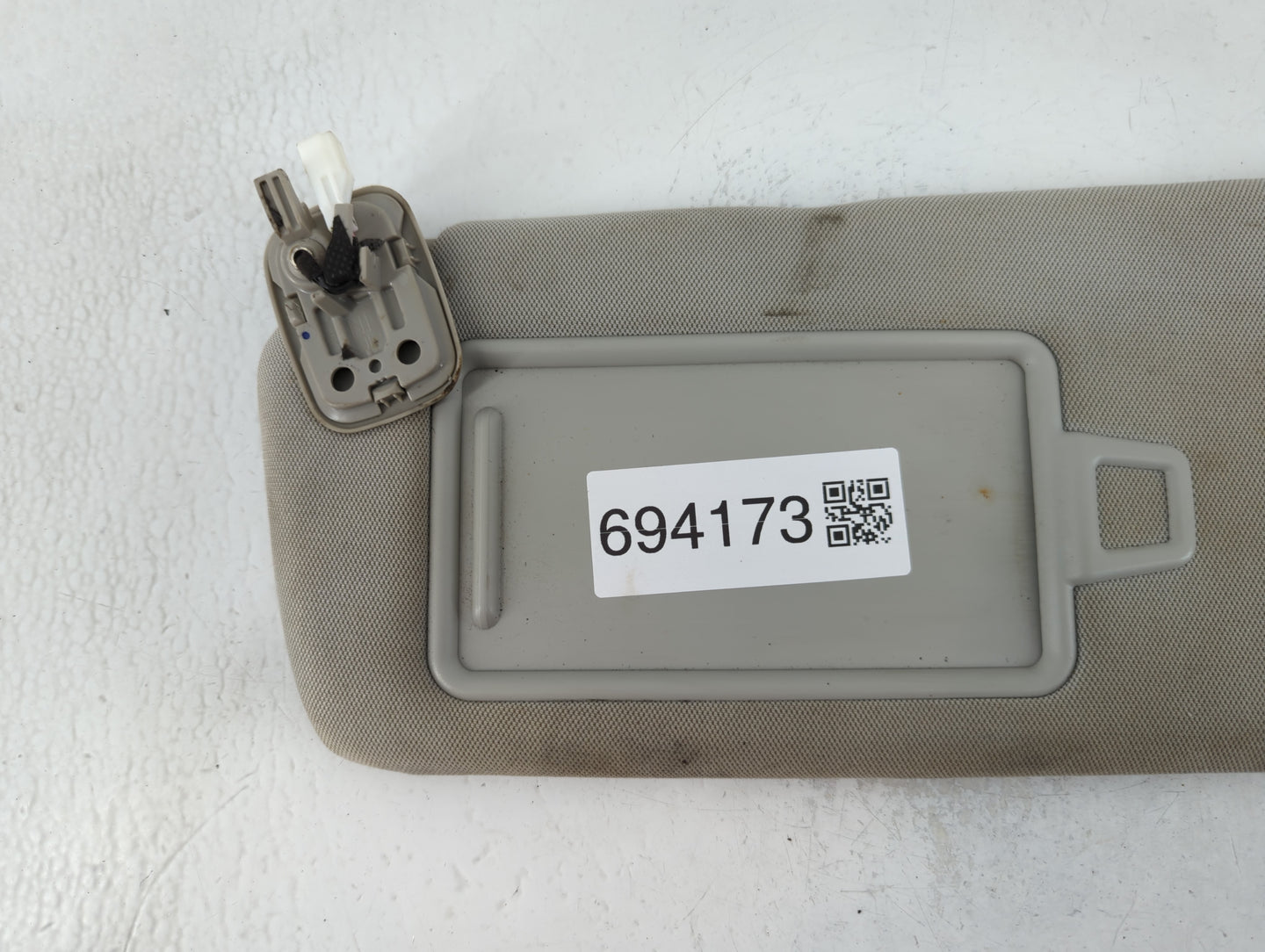 2016-2020 Kia Optima Sun Visor Shade Replacement Driver Left Mirror Fits Fits 2016 2017 2018 2019 2020 OEM Used Auto Parts - Oemusedautoparts1.com