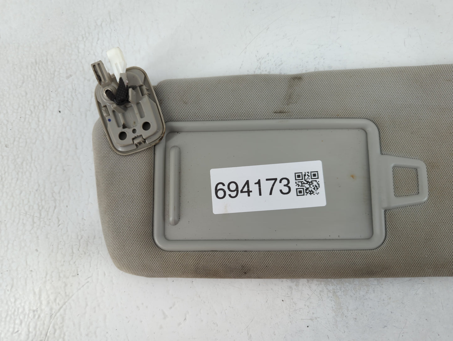 2016-2020 Kia Optima Sun Visor Shade Replacement Driver Left Mirror Fits Fits 2016 2017 2018 2019 2020 OEM Used Auto Parts - Oemusedautoparts1.com