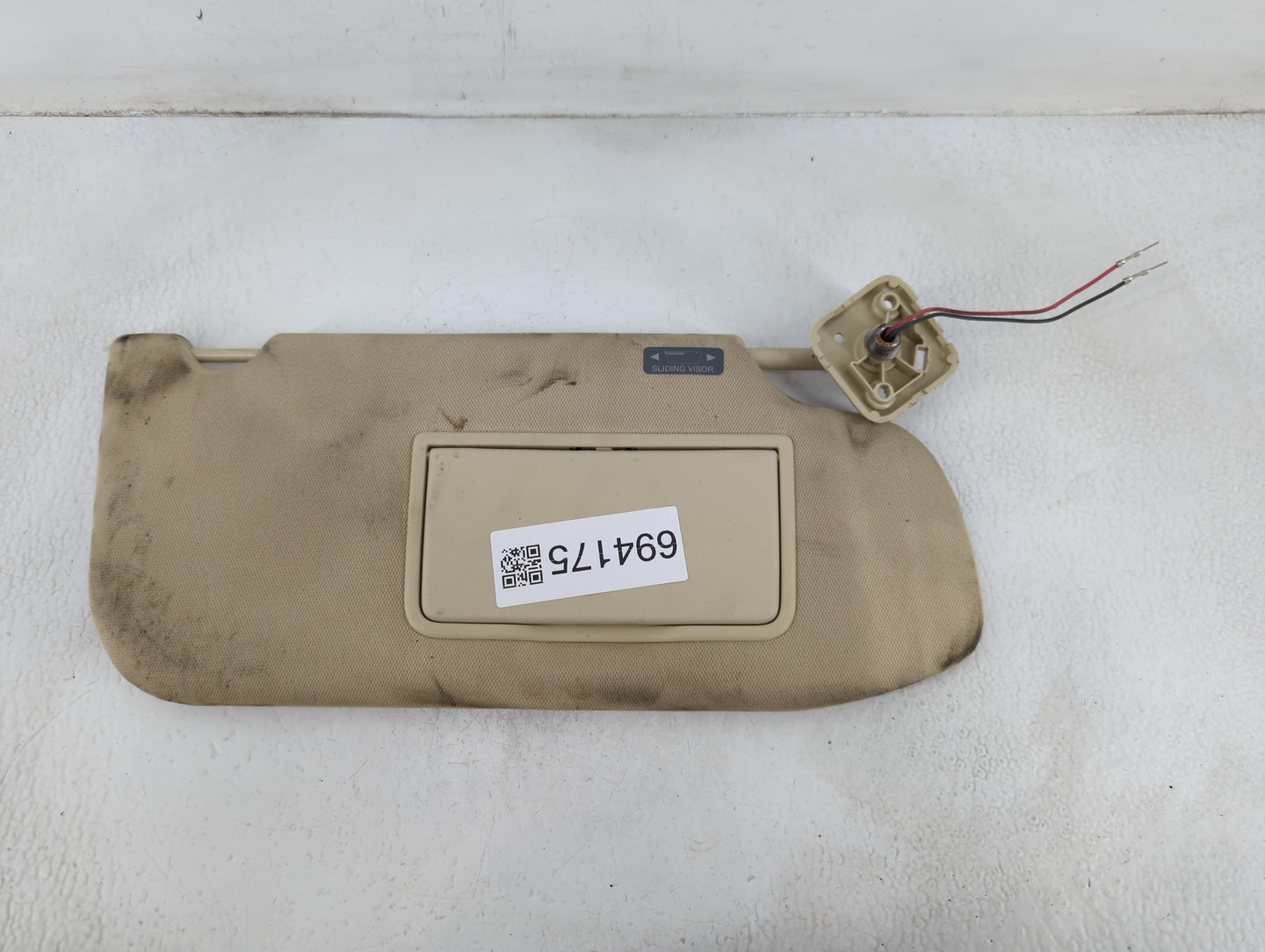 2013 Lincoln Mkz Sun Visor Shade Replacement Passenger Right Mirror Fits Fits 2010 2011 2012 2014 2015 2016 2017 2018 2019 OEM Used Auto Parts - Oemusedautoparts1.com
