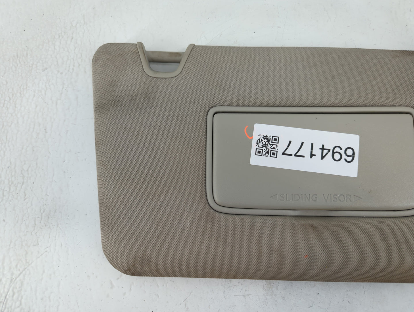 2018-2020 Nissan Rogue Sun Visor Shade Replacement Passenger Right Mirror Fits Fits 2018 2019 2020 OEM Used Auto Parts - Oemusedautoparts1.com