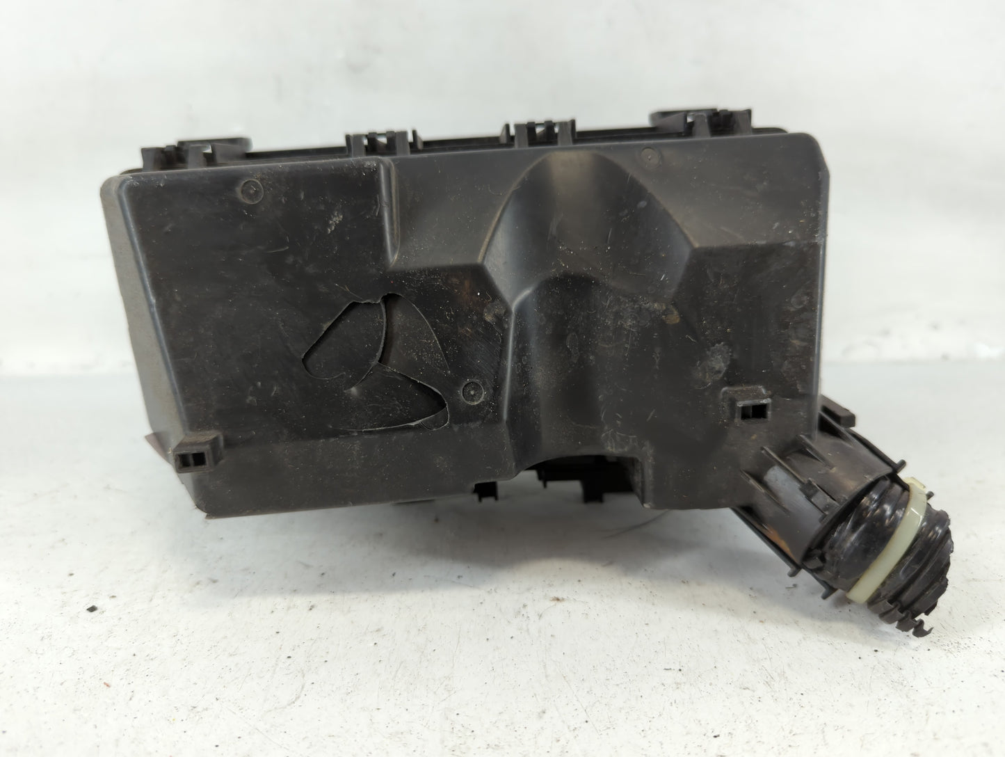 2013-2015 Honda Civic Fusebox Fuse Box Panel Relay Module P/N:091R200HX2 TR2 A011 A0 Fits Fits 2013 2014 2015 OEM Used Auto Parts - Oemusedautoparts1.com