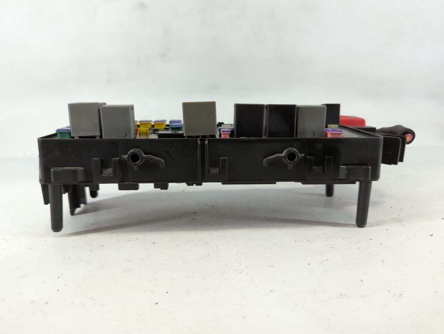 2015-2022 Nissan Pathfinder Fusebox Fuse Box Panel Relay Module P/N:68143314AE Fits Fits 2015 2016 2017 2018 2019 2020 2022 OEM Used Auto Parts - Oemusedautoparts1.com