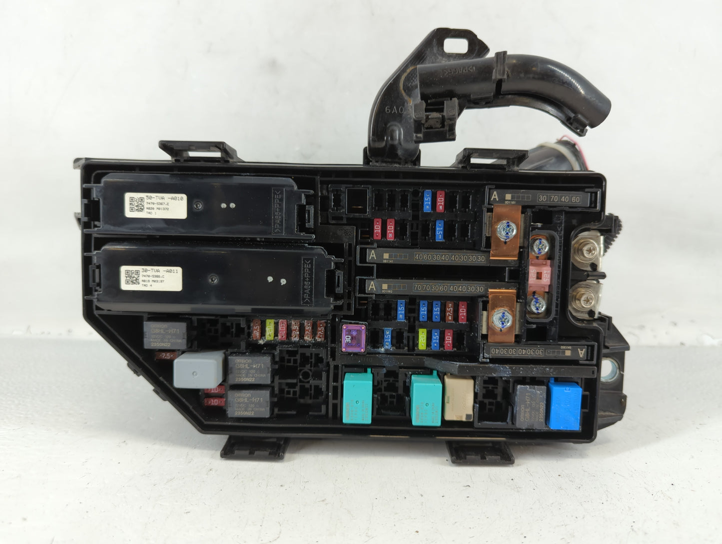 2018-2020 Honda Accord Fusebox Fuse Box Panel Relay Module P/N:30-TVA-A011 Fits Fits 2018 2019 2020 OEM Used Auto Parts - Oemusedautoparts1.com
