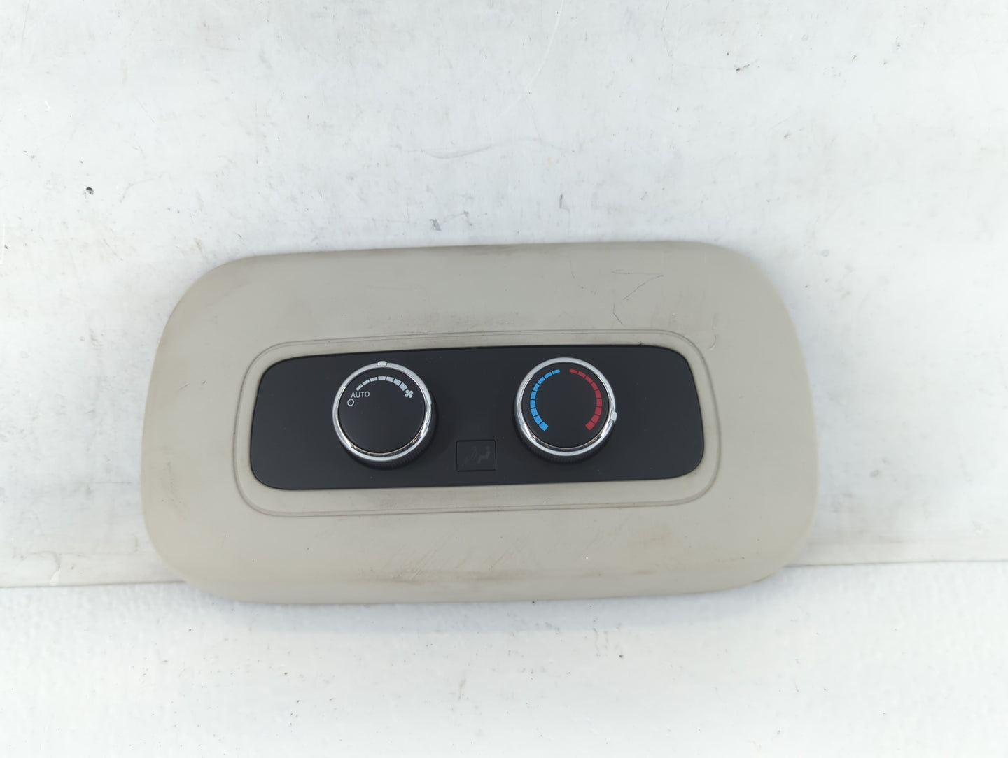 2011-2013 Dodge Durango Climate Control Module Temperature AC/Heater Replacement P/N:55111866AD Fits Fits 2011 2012 2013 OEM Used Auto Parts - Oemusedautoparts1.com