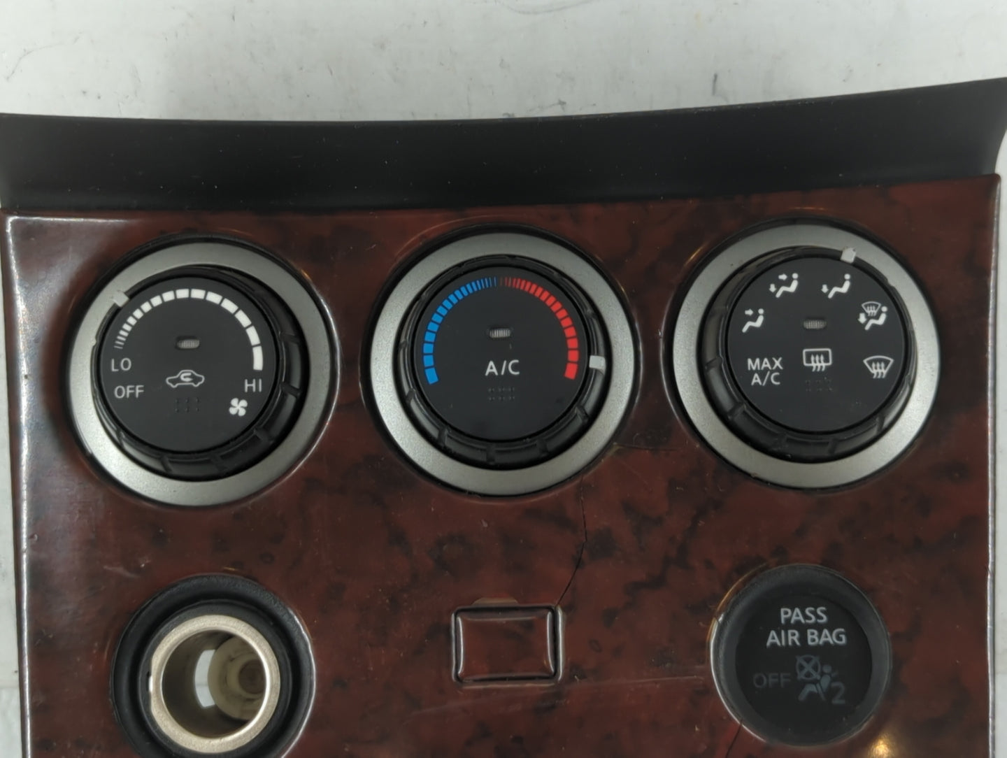2011-2015 Nissan Rogue Climate Control Module Temperature AC/Heater Replacement P/N:27500 1VL0C Fits Fits 2011 2012 2013 2014 2015 OEM Used Auto Parts - Oemusedautoparts1.com