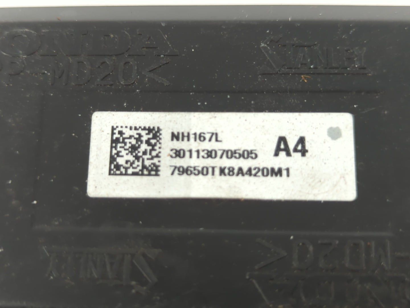 2011-2017 Honda Odyssey Climate Control Module Temperature AC/Heater Replacement P/N:NH167L Fits OEM Used Auto Parts - Oemusedautoparts1.com