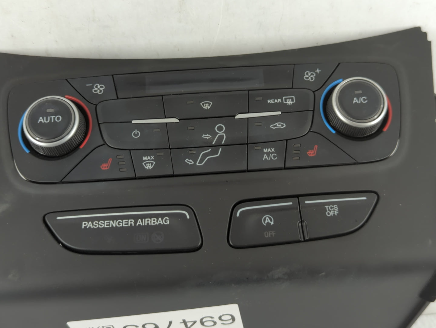 2018-2019 Ford Escape Climate Control Module Temperature AC/Heater Replacement P/N:GJ5T-18C612-CK Fits Fits 2018 2019 OEM Used Auto Parts - Oemusedautoparts1.com