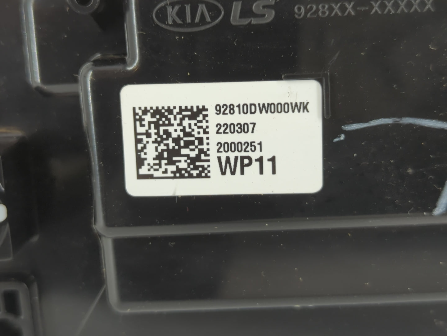 2023 Kia Sportage Climate Control Module Temperature AC/Heater Replacement P/N:92810DW000WK 2000251, 220307 Fits OEM Used Auto Parts - Oemusedautoparts1.com