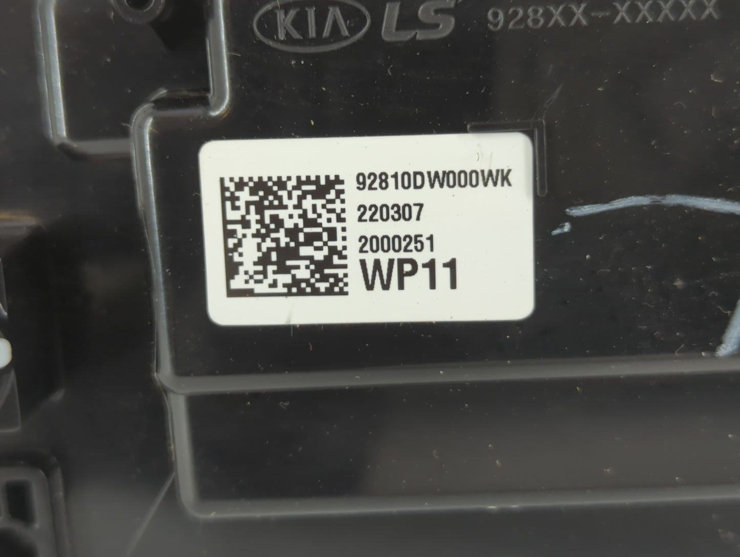 2023 Kia Sportage Climate Control Module Temperature AC/Heater Replacement P/N:92810DW000WK 2000251, 220307 Fits OEM Used Auto Parts - Oemusedautoparts1.com