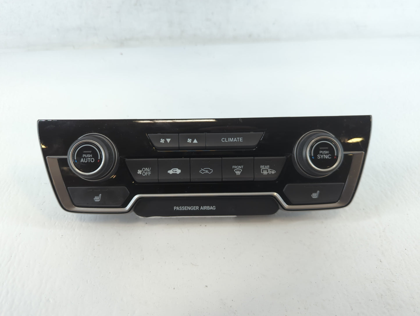 2017-2022 Honda Cr-V Climate Control Module Temperature AC/Heater Replacement P/N:07818013619 NH900L Fits OEM Used Auto Parts - Oemusedautoparts1.com