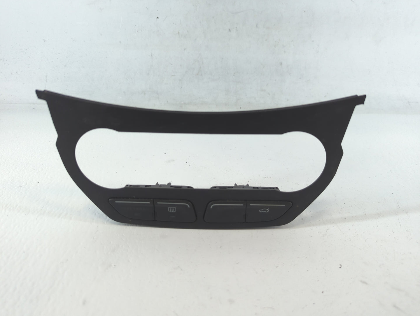 2013-2016 Ford Escape Climate Control Module Temperature AC/Heater Replacement P/N:CJ54-18522-BE Fits Fits 2013 2014 2015 2016 OEM Used Auto Parts - Oemusedautoparts1.com