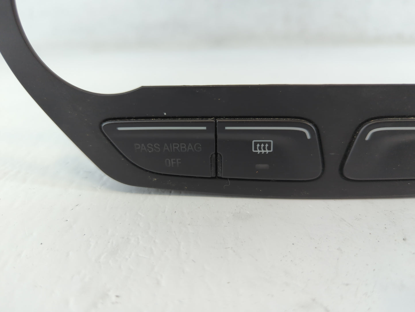 2013-2016 Ford Escape Climate Control Module Temperature AC/Heater Replacement P/N:CJ54-18522-BE Fits Fits 2013 2014 2015 2016 OEM Used Auto Parts - Oemusedautoparts1.com