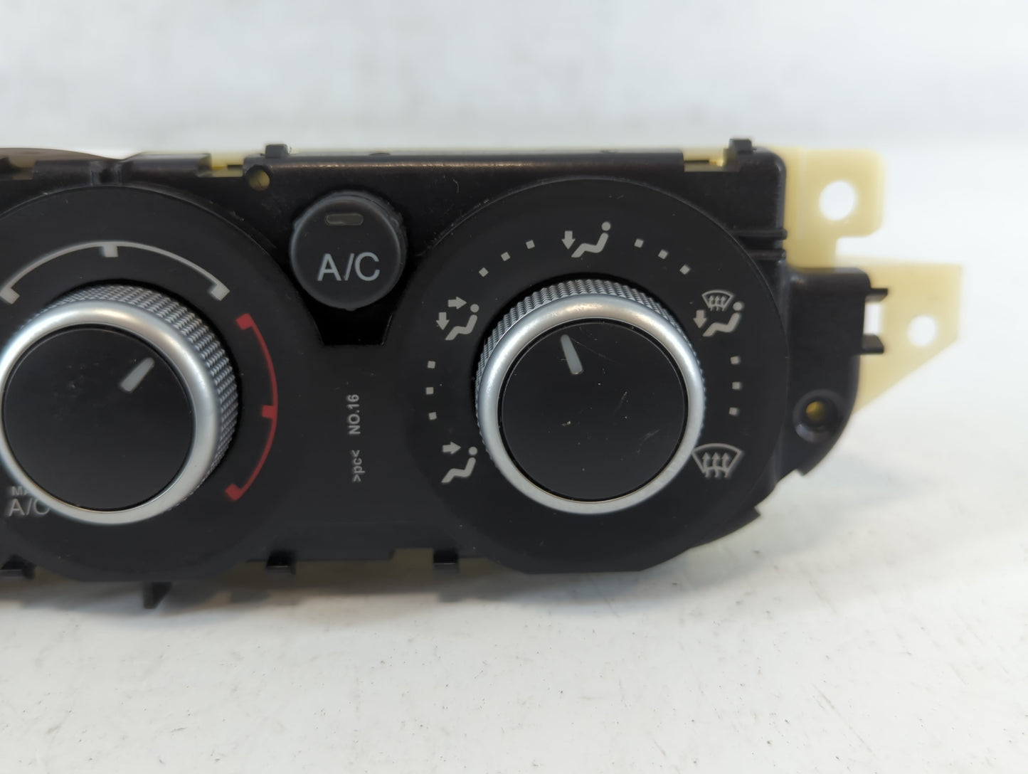 2017-2021 Chrysler Pacifica Climate Control Module Temperature AC/Heater Replacement P/N:CJ5T-19980-CK Fits OEM Used Auto Parts - Oemusedautoparts1.com