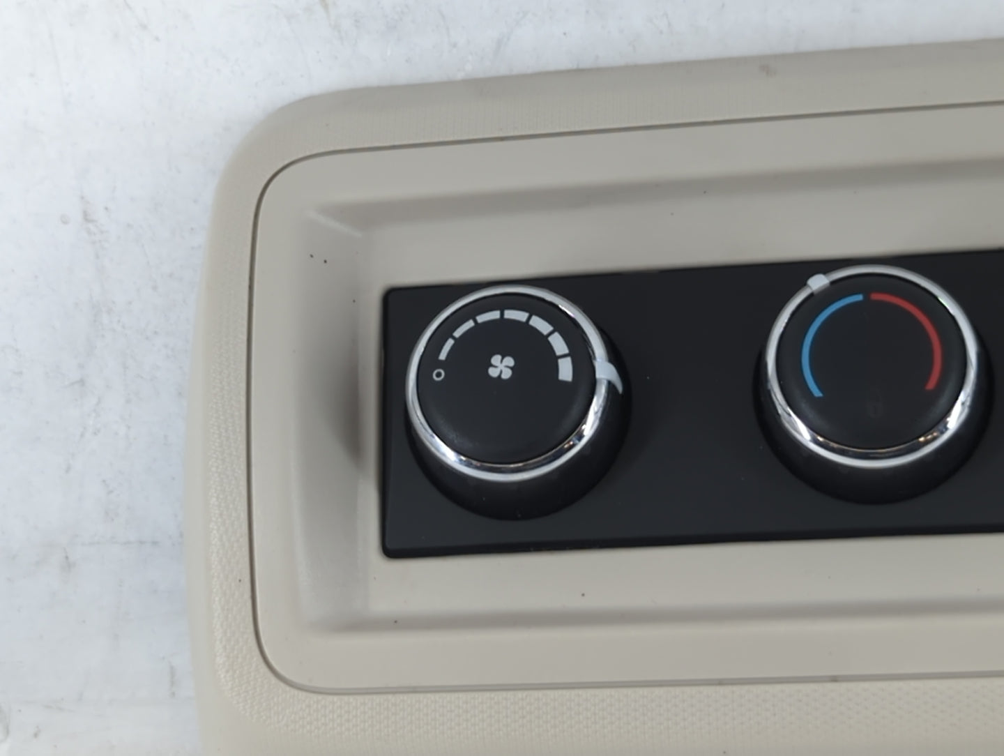 2016 Dodge Caravan Climate Control Module Temperature AC/Heater Replacement P/N:55111312AC Fits OEM Used Auto Parts - Oemusedautoparts1.com