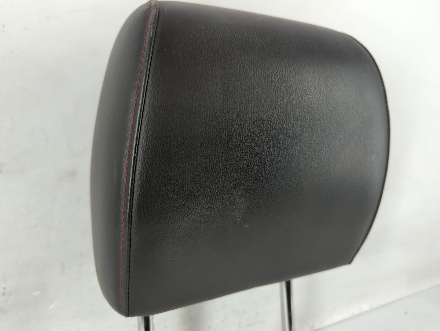 2013-2016 Chevrolet Sonic Headrest Head Rest Front Driver Passenger Seat Fits Fits 2013 2014 2015 2016 OEM Used Auto Parts - Oemusedautoparts1.com