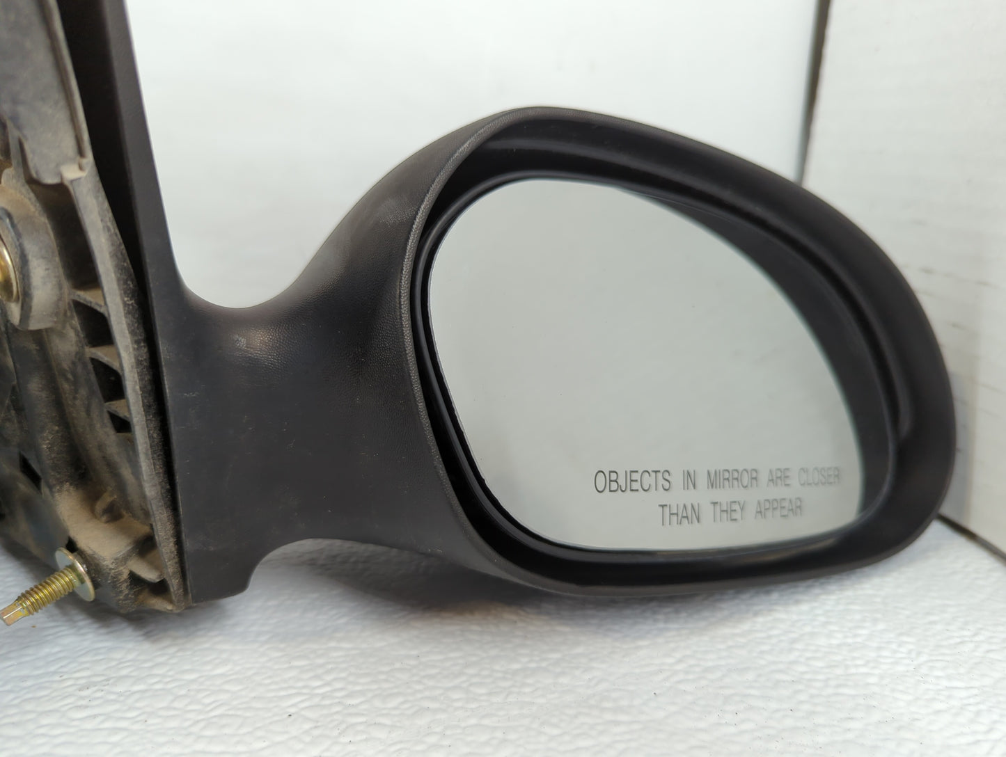 2000-2007 Ford Taurus Side Mirror Replacement Passenger Right View Door Mirror Fits Fits 2000 2001 2002 2003 2004 2005 2006 2007 OEM Used Auto Parts - Oemusedautoparts1.com