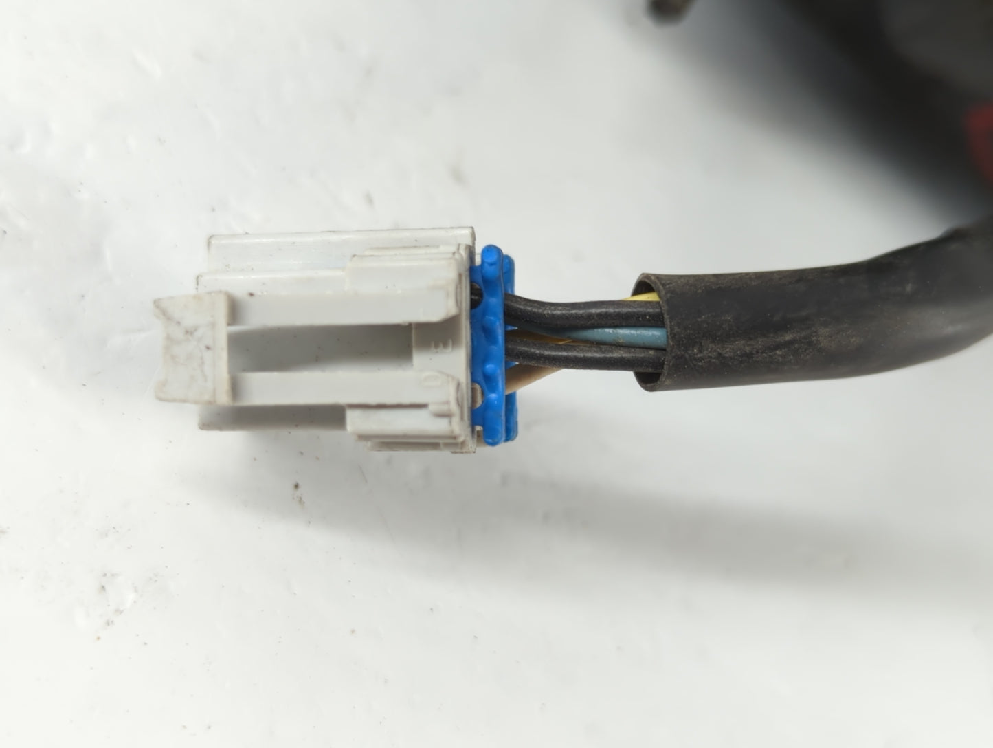 2000-2005 Chevrolet Impala Side Mirror Replacement Driver Left View Door Mirror Fits Fits 2000 2001 2002 2003 2004 2005 OEM Used Auto Parts - Oemusedautoparts1.com