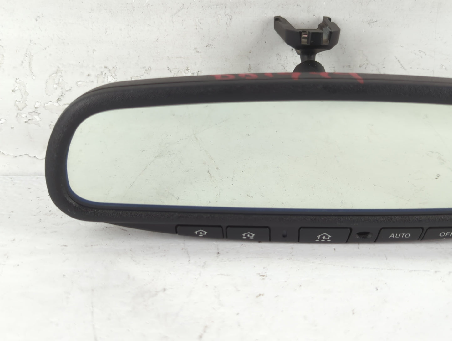 2004 Nissan Quest Interior Rear View Mirror Replacement OEM P/N:E11015633 Fits OEM Used Auto Parts - Oemusedautoparts1.com