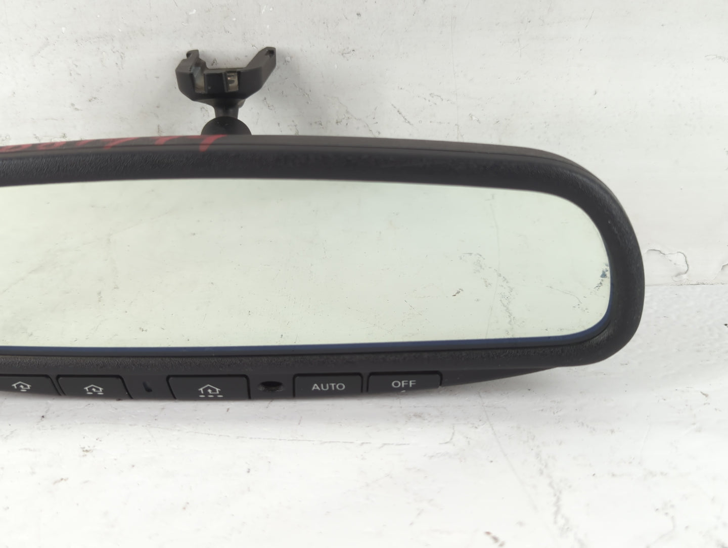 2004 Nissan Quest Interior Rear View Mirror Replacement OEM P/N:E11015633 Fits OEM Used Auto Parts - Oemusedautoparts1.com