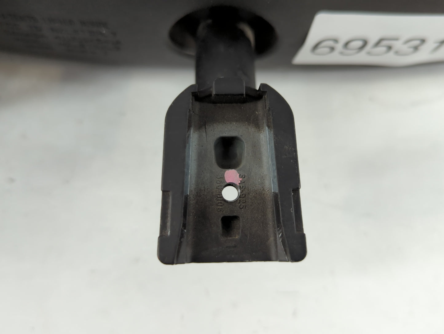 2004 Nissan Quest Interior Rear View Mirror Replacement OEM P/N:E11015633 Fits OEM Used Auto Parts - Oemusedautoparts1.com