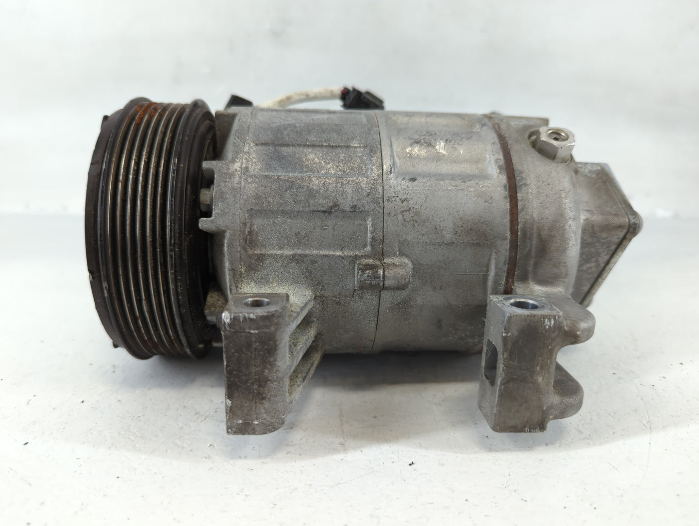 Volvo Procity Air Conditioning A/c Ac Compressor Oem - Oemusedautoparts1.com
