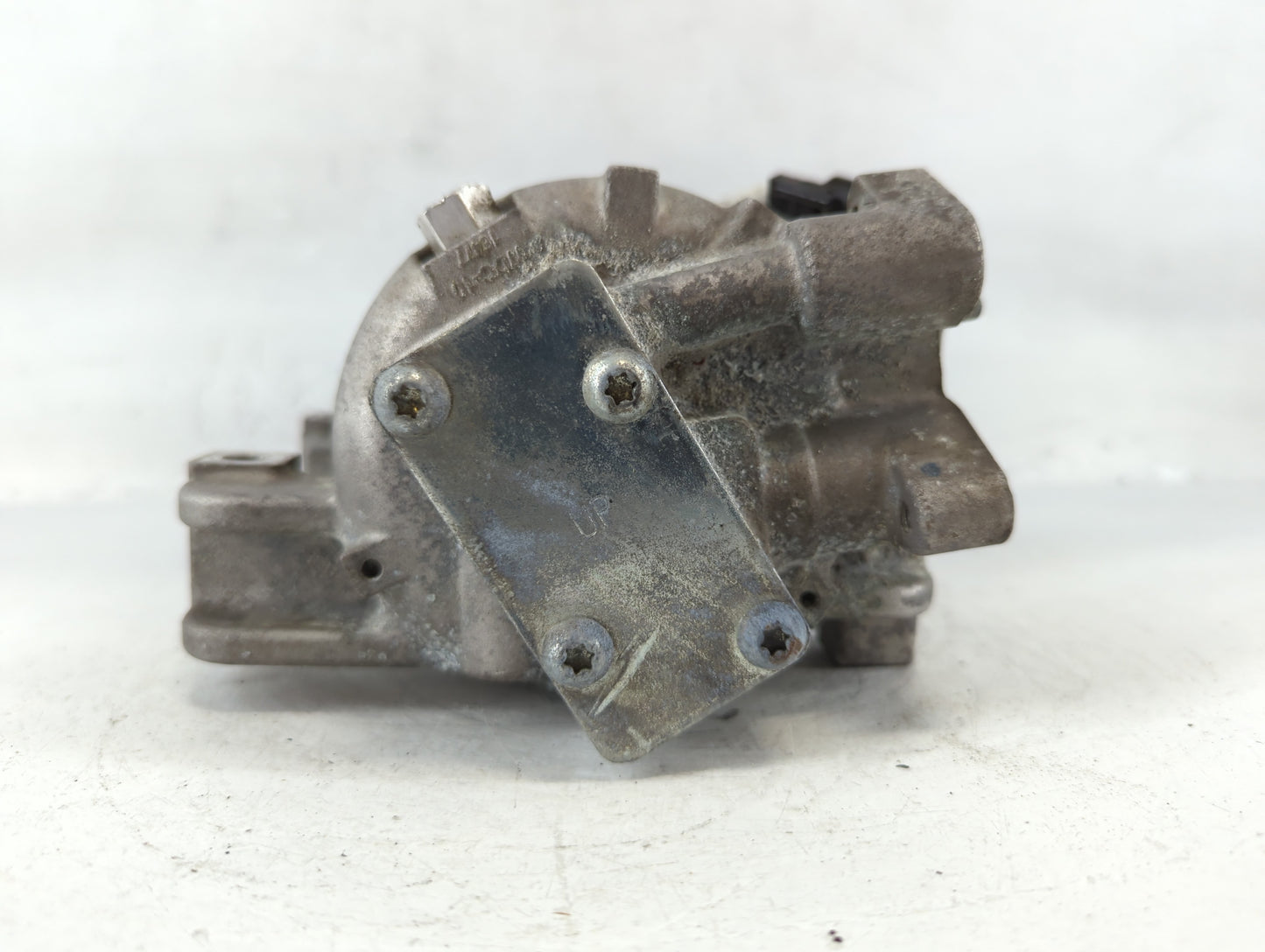 Volvo Procity Air Conditioning A/c Ac Compressor Oem - Oemusedautoparts1.com