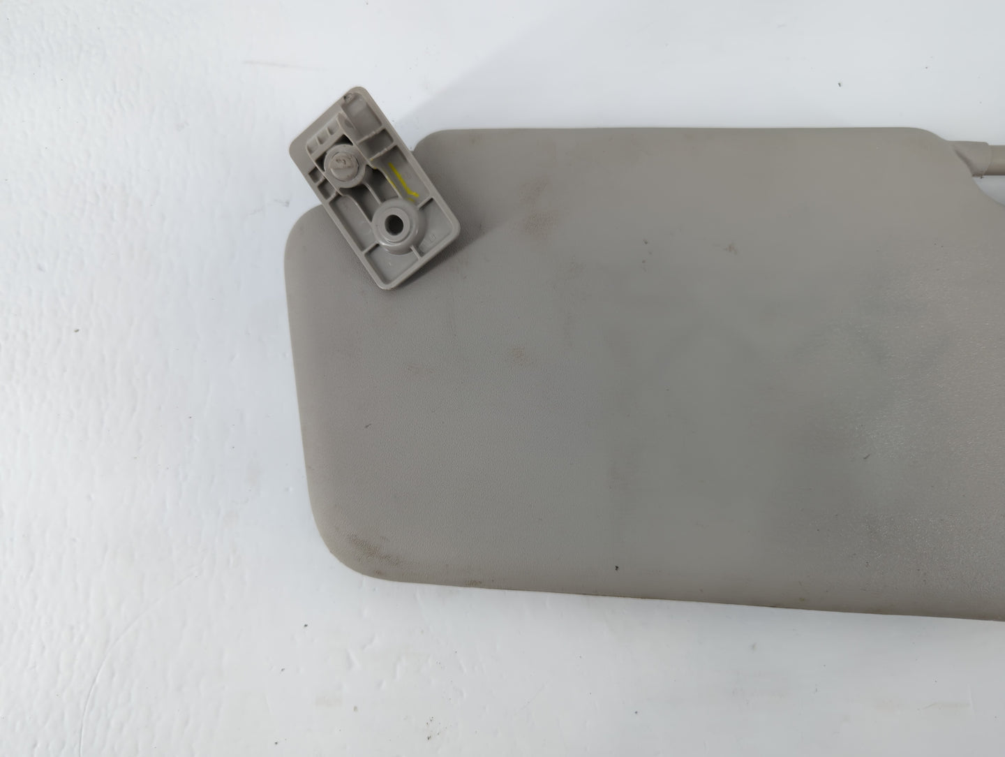 2013-2015 Nissan Versa Sun Visor Shade Replacement Passenger Right Mirror Fits Fits 2013 2014 2015 OEM Used Auto Parts - Oemusedautoparts1.com