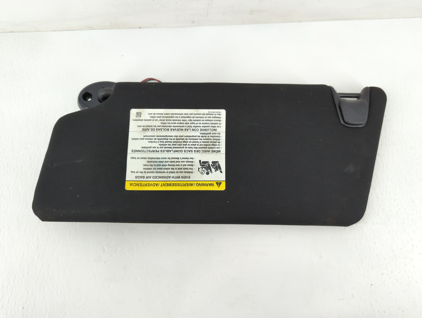 2016 Ford Explorer Sun Visor Shade Replacement Passenger Right Mirror Fits OEM Used Auto Parts - Oemusedautoparts1.com