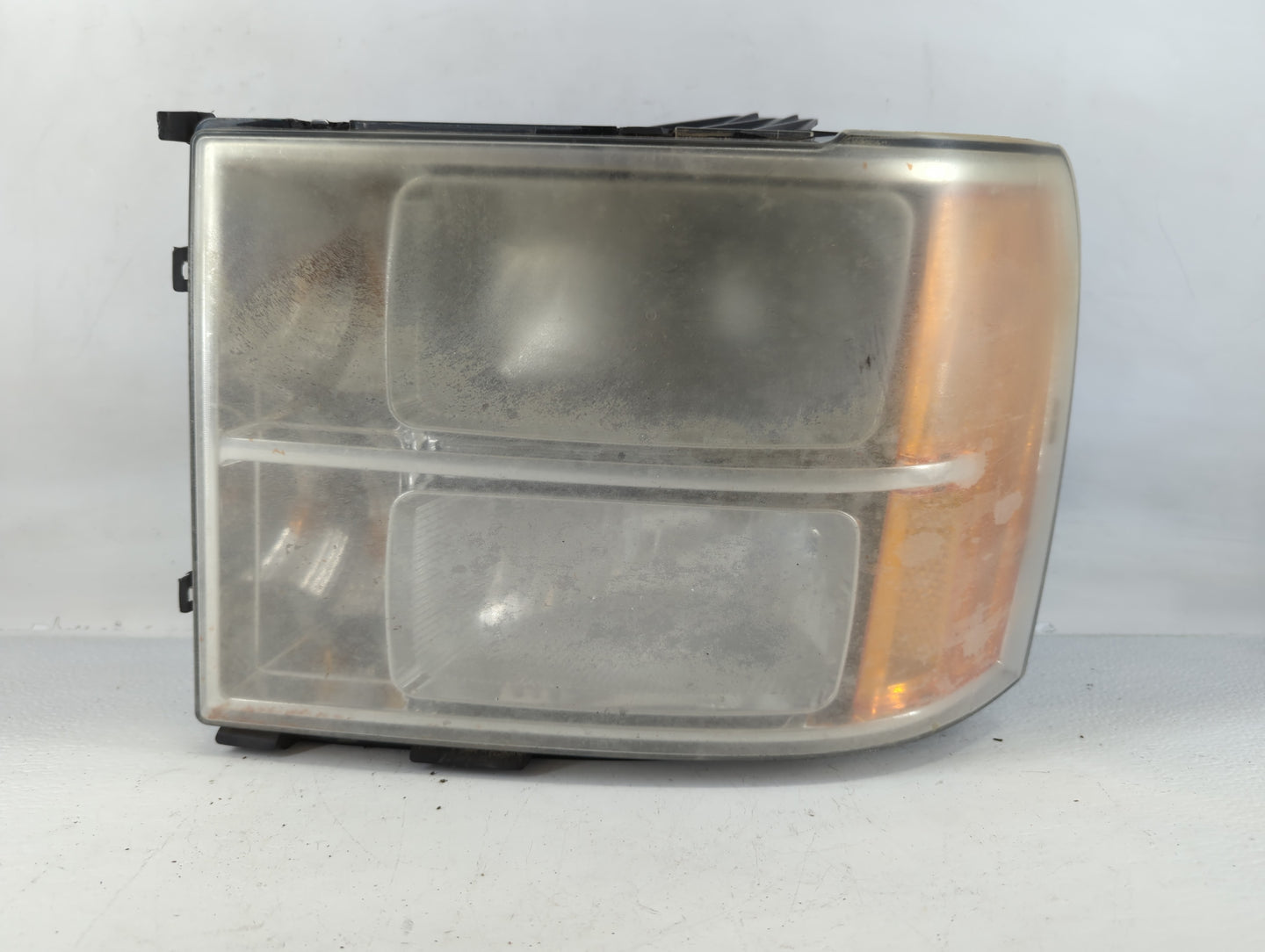 2007-2013 Gmc Sierra 1500 Passenger Right Oem Head Light Headlight Lamp - Oemusedautoparts1.com