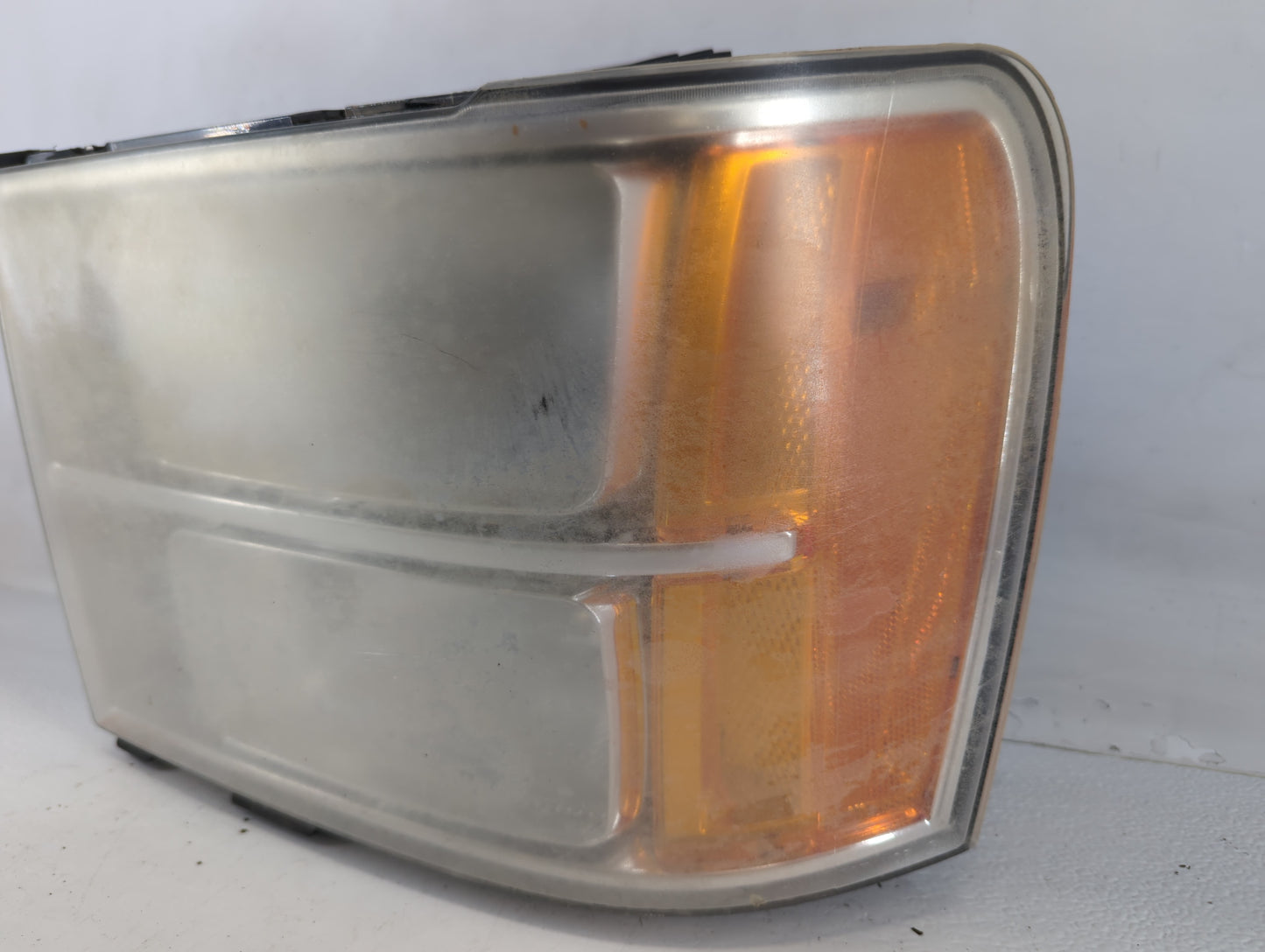 2007-2013 Gmc Sierra 1500 Passenger Right Oem Head Light Headlight Lamp - Oemusedautoparts1.com
